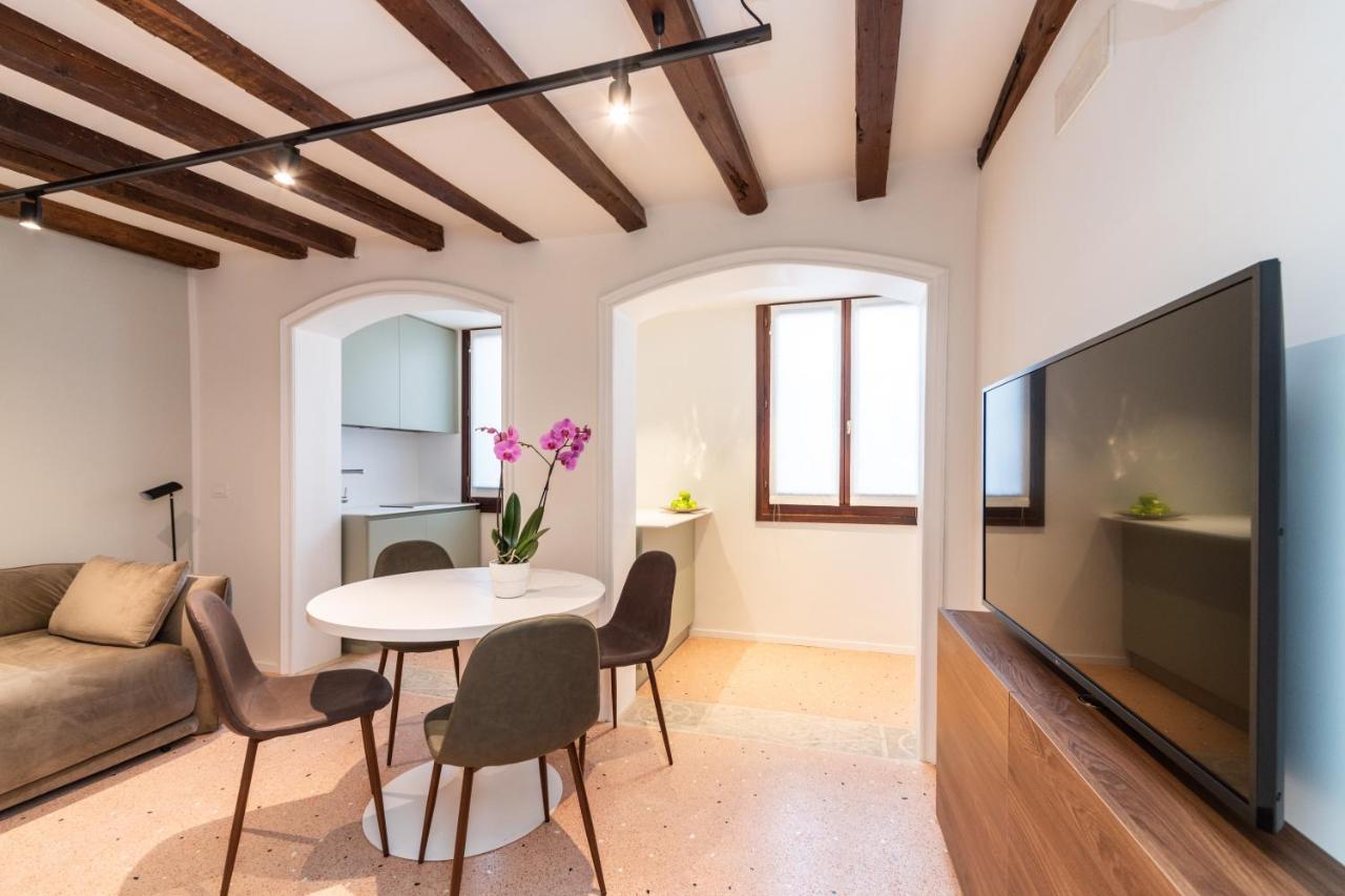 Palazzo Miracoli Apartments Venetië Buitenkant foto